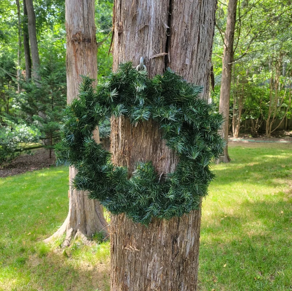 18 inch Faux Evergreen Pine Wreath